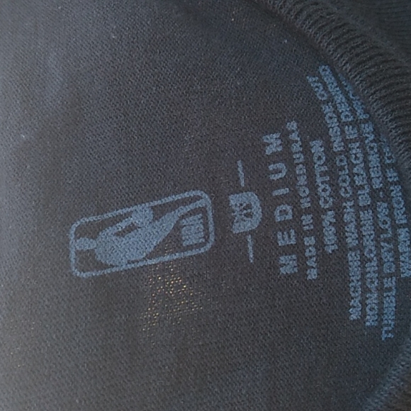 Nwt NBA T-shirt (M) - Picture 6 of 7